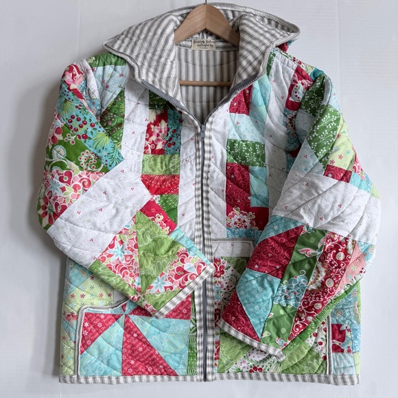 Handmade Jackets & Blazers - Hand Made Patchwork Christmas Winter Team Quilt Jacket with Hood‎ Size M/L